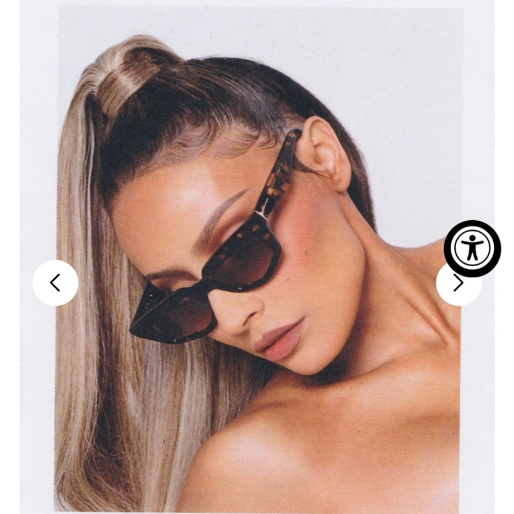 Dezi On Read Tortoise Sunglasses
